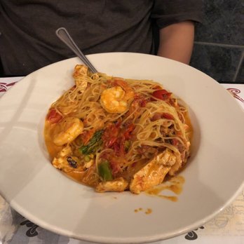 Carlucci’s Grill - Italian Near Me - Yardley, Pennsylvania