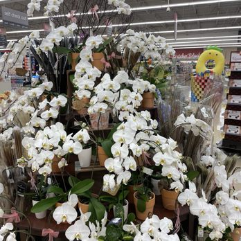 Albertsons - Grocery Near Me - Chino Hills, California