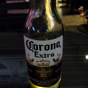 Palm Cafe - The beer is cold and served by a pretty lady - Vietnamese Near Me - San Jose, California