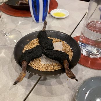La Mere Germaine - Pigeon wings - French Near Me - Châteauneuf-du-Pape, 84