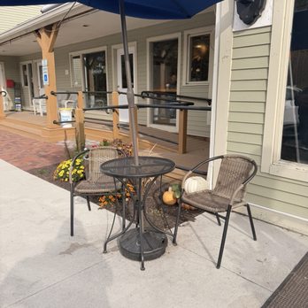 Stowe Bee Bakery & Cafe - Coffee & Tea Near Me - Stowe, Vermont Stowe Bee Bakery & Cafe - Coffee & Tea Near Me - Stowe, Vermont