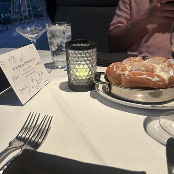 Del Frisco's Double Eagle Steakhouse - Steakhouses Near Me - Dallas, Texas