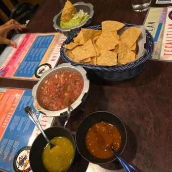 Tecalitlan - Mexican Near Me - Chicago, Illinois