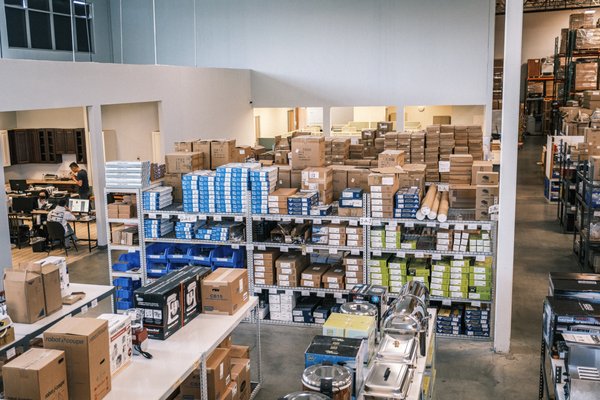 Econ World Trading by null