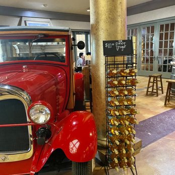 English Newsom Cellars - Wine Tasting Room Near Me - Lubbock, Texas English Newsom Cellars - Wine Tasting Room Near Me - Lubbock, Texas