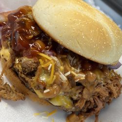 Bad Mother Truckers - A real Trucking pulled pork sandwich!