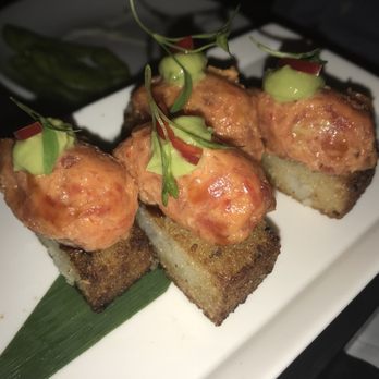 Double Knot - Tuna Rice Cracker - Sushi Bars Near Me - Philadelphia, Pennsylvania Double Knot - Tuna Rice Cracker - Sushi Bars Near Me - Philadelphia, Pennsylvania