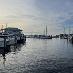 Safe Harbor Regatta Pointe - Looking towards the dockmaster office