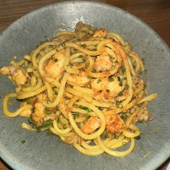 Customshop Handcrafted Food - Saffron bucatini - New American Near Me - Charlotte, North Carolina