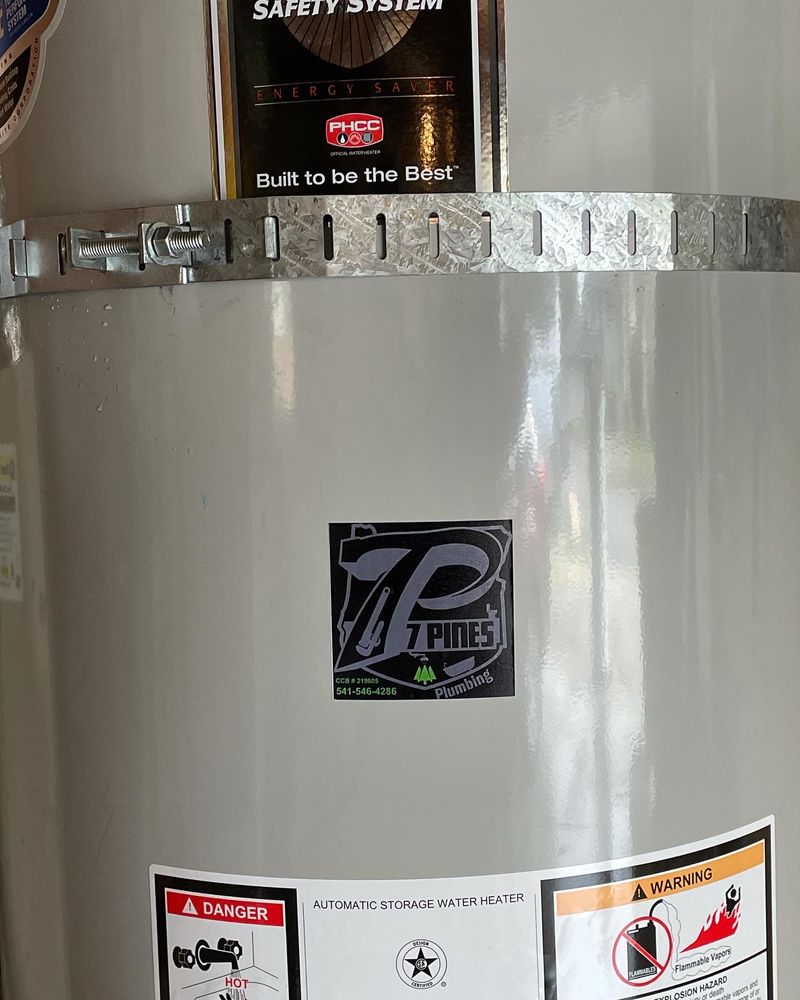 Slide of 7 Pines Plumbing