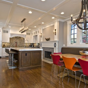 G&L and Sons Renovations - Eating area in the kitchen allows for the family to eat together. - General Contractors Near Me - Caldwell, New Jersey G&L and Sons Renovations - Eating area in the kitchen allows for the family to eat together. - General Contractors Near Me - Caldwell, New Jersey