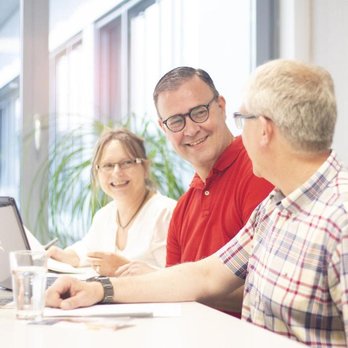 COMCAVECOLLEGE - Adult Education Near Me - Stuttgart, BW