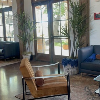 Farmers Commons - Comfort Food Near Me - Florence, Texas Farmers Commons - Comfort Food Near Me - Florence, Texas