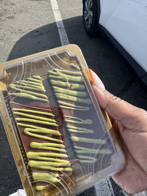 The Golden Nuts by null