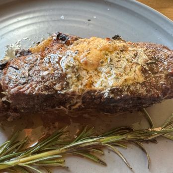 Heirloom Room - Dry aged NY strip steak - Steakhouses Near Me - Gatlinburg, Tennessee