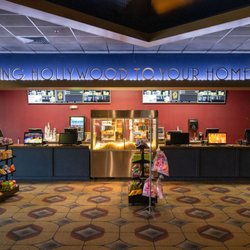 B&B Theatres Hutchinson Mall 8