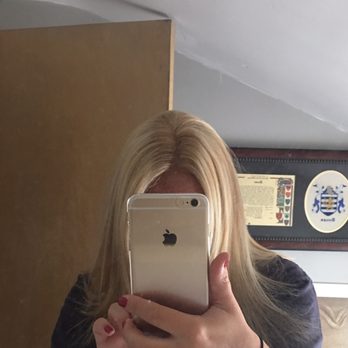 Salon Capri - Hair Salons Near Me - Newton, Massachusetts
