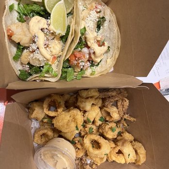 Red's Best - Fish tacos and calamari - Seafood Near Me - Boston, Massachusetts