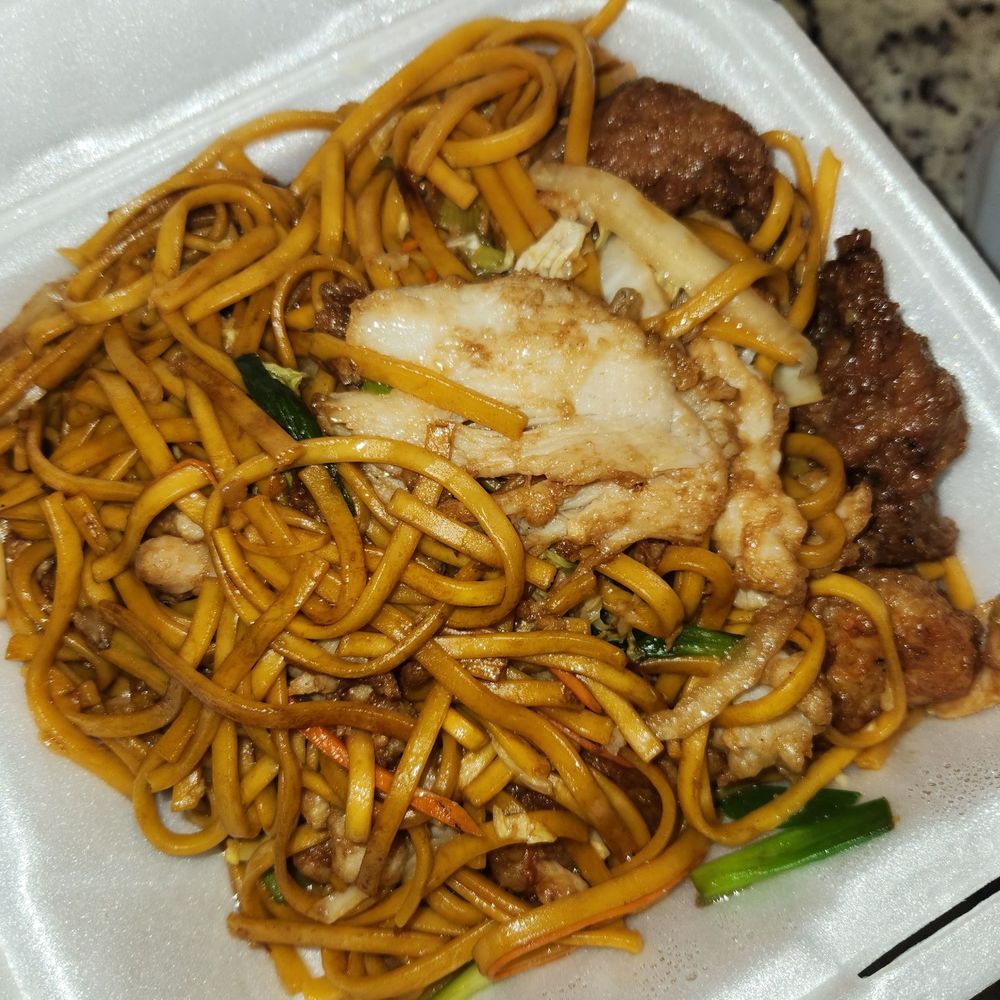 T Jin's China Diner - Combo Lo Mein - Chinese Near Me - Pflugerville, Texas T Jin's China Diner - Combo Lo Mein - Chinese Near Me - Pflugerville, Texas