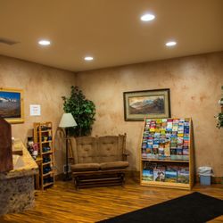 Swiss Alps Inn - Main Office