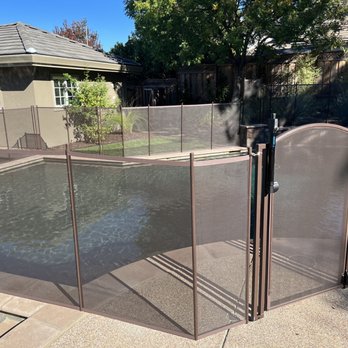 LifeSaver Pool Fence - Fences & Gates Near Me