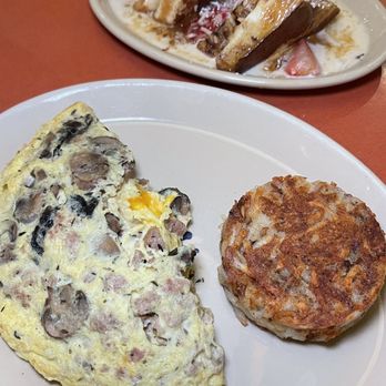 Snooze, an A.M. Eatery - 3 egg omelet / OMG French toast (recommend!) - Breakfast & Brunch Near Me - Tustin, California Snooze, an A.M. Eatery - 3 egg omelet / OMG French toast (recommend!) - Breakfast & Brunch Near Me - Tustin, California
