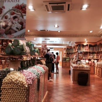 La Cure Gourmande - Candy heaven - Candy Stores Near Me - Marseille, 13 La Cure Gourmande - Candy heaven - Candy Stores Near Me - Marseille, 13