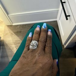 Venetian Nail Bar And Salon - Nails GREAT JOB!!