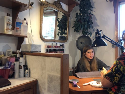 APPEARANCE PLUS FULL SERVICE SALON - 465 Pine River Ln, Estes Park