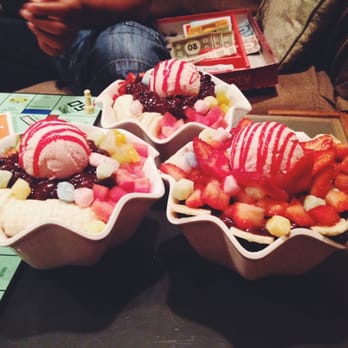 Java & Mug Cafe - Fruit + Red Bean Patbingsoo and Strawberry + Red Bean Patbingsoo - Coffee & Tea Near Me - Chicago, Illinois Java & Mug Cafe - Fruit + Red Bean Patbingsoo and Strawberry + Red Bean Patbingsoo - Coffee & Tea Near Me - Chicago, Illinois