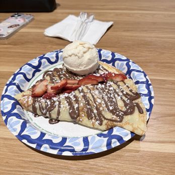 Bistro Gourmandise - Creperies Near Me - Lahaina, Hawaii Bistro Gourmandise - Creperies Near Me - Lahaina, Hawaii