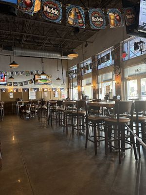 Evie's Pizzeria - Pizza restaurant in Sarasota, FL