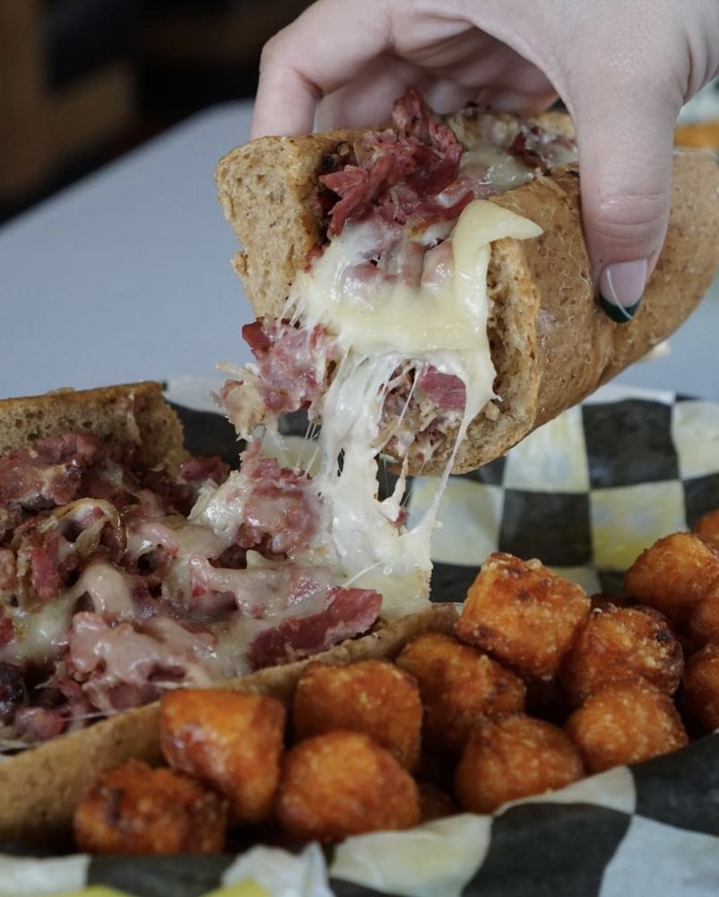 SPANKY’S CHEESESTEAK FACTORY 350 Photos & 387 Reviews 309 N State