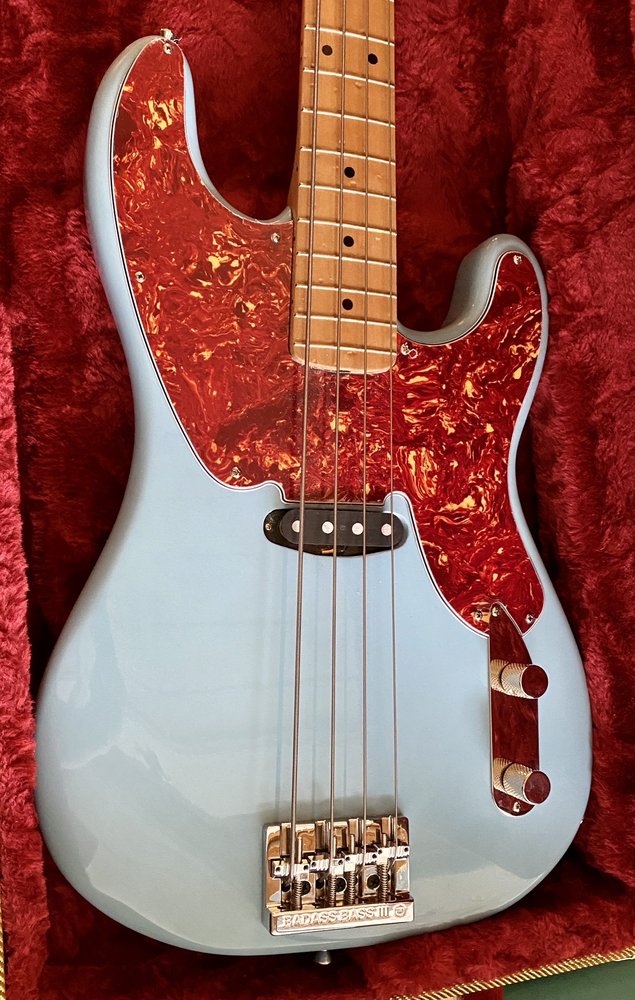 RANSOM GUITARS & BASSES Updated September 2024 10 Photos 15