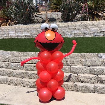 Balloons By Katy - Elmo balloon column - Balloon Services Near Me Balloons By Katy - Elmo balloon column - Balloon Services Near Me