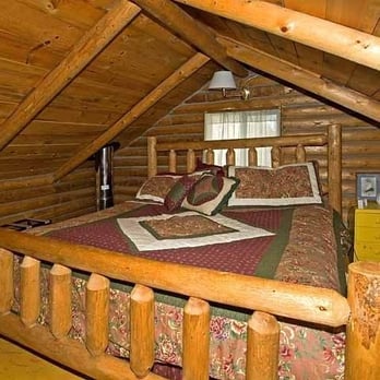 Hideout Cabins - Honeymoon Hideout king bed in loft. - Hotels Near Me - Allenspark, Colorado Hideout Cabins - Honeymoon Hideout king bed in loft. - Hotels Near Me - Allenspark, Colorado