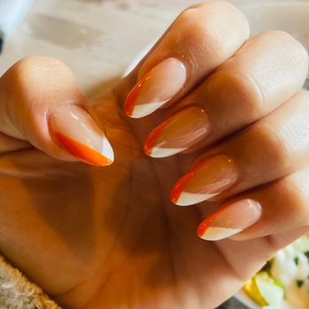 Captivate Nail Spa - Set day of - Nail Salons Near Me - Fullerton, California