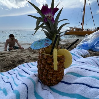 Waikiki Beachside Bistro - a pineapple on the beach - Asian Fusion Near Me - Honolulu, Hawaii Waikiki Beachside Bistro - a pineapple on the beach - Asian Fusion Near Me - Honolulu, Hawaii