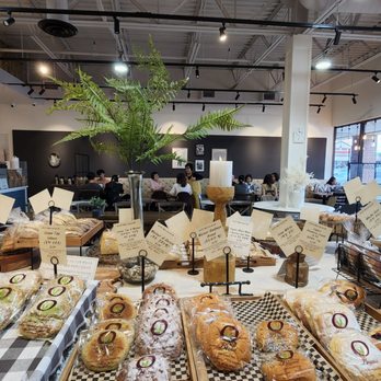 O Bread & Cakes - Bakeries Near Me - Centreville, Virginia