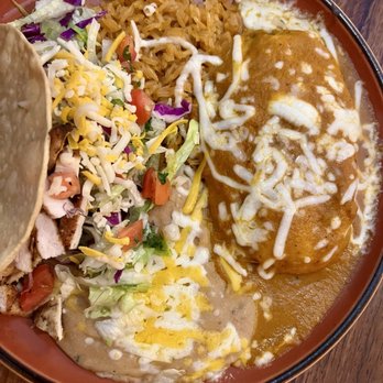 El Dorado - Combo with chile relleno and crispy taco - New Mexican Cuisine Near Me - Dublin, California El Dorado - Combo with chile relleno and crispy taco - New Mexican Cuisine Near Me - Dublin, California