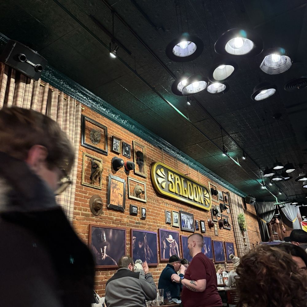 Mad Capper Saloon & Eatery - Bar area - American Near Me - Stillwater, Minnesota