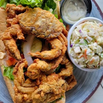 Drifters Riverfront Bar & Grill - Soft shell crab - Bars Near Me - Astor, Florida Drifters Riverfront Bar & Grill - Soft shell crab - Bars Near Me - Astor, Florida