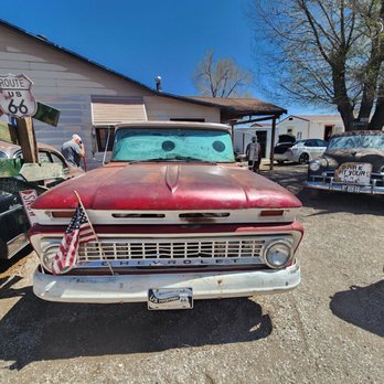 Delgadillo's Snow Cap Drive-In - Burgers Near Me - Seligman, Arizona Delgadillo's Snow Cap Drive-In - Burgers Near Me - Seligman, Arizona