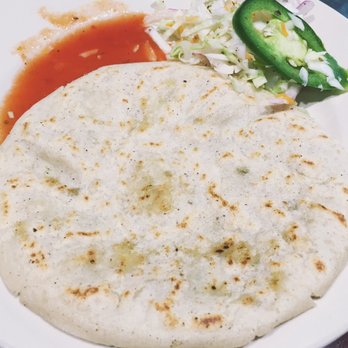 Tipicos Los Reyes - Loroco pupusa (made with typical aromatic flower & mixed with cheese) - Salvadoran Near Me - Manassas, Virginia