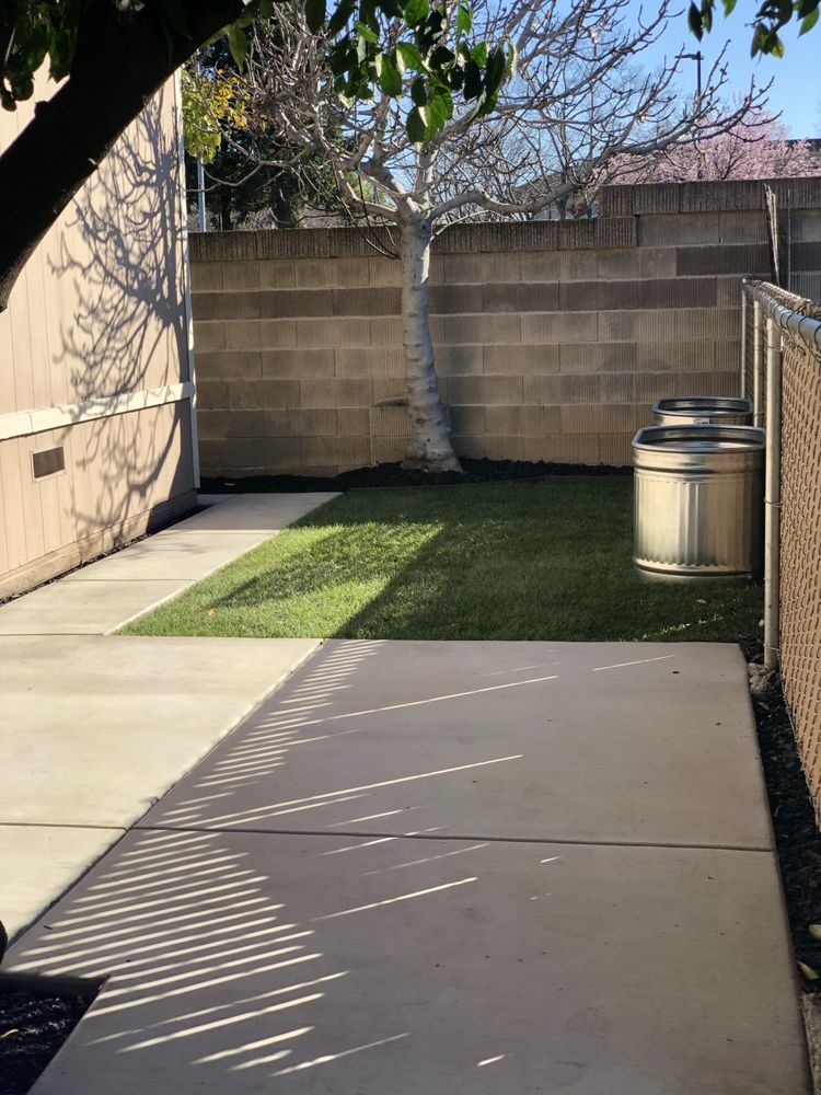 Slide of Grifaldo Construction