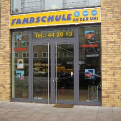 Fahrschule Musick - Eingang zur Fahrschule Musick in Hamburg Grindelalee
