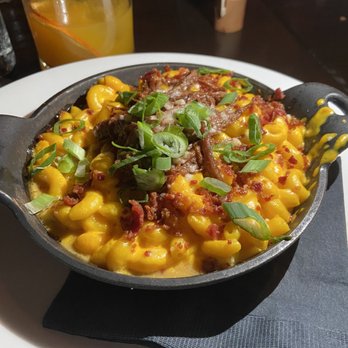 FINKA Table & Tap - Mac N 3 Cheese - Asian Fusion Near Me - Miami, Florida
