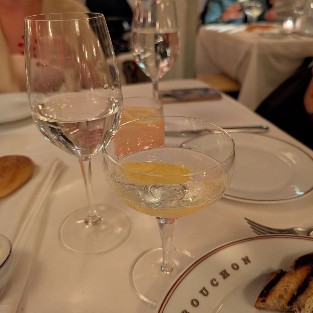 Bistro martini Bistro martini