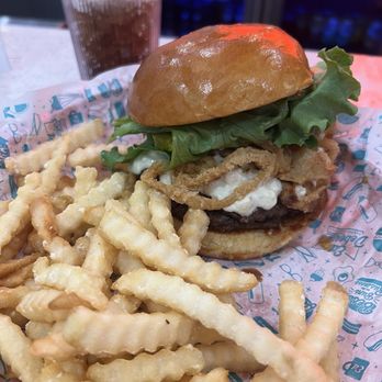 Ed Debevic's - Blue moon burger - Breakfast & Brunch Near Me - Chicago, Illinois
