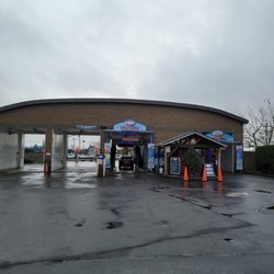 The Drive Inn Car Wash - Entrance